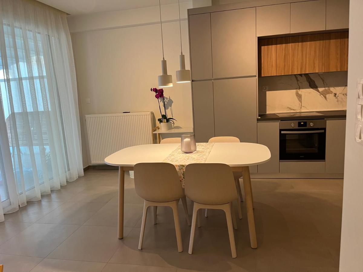 Fofi'S City Center Apartment كافالا المظهر الخارجي الصورة