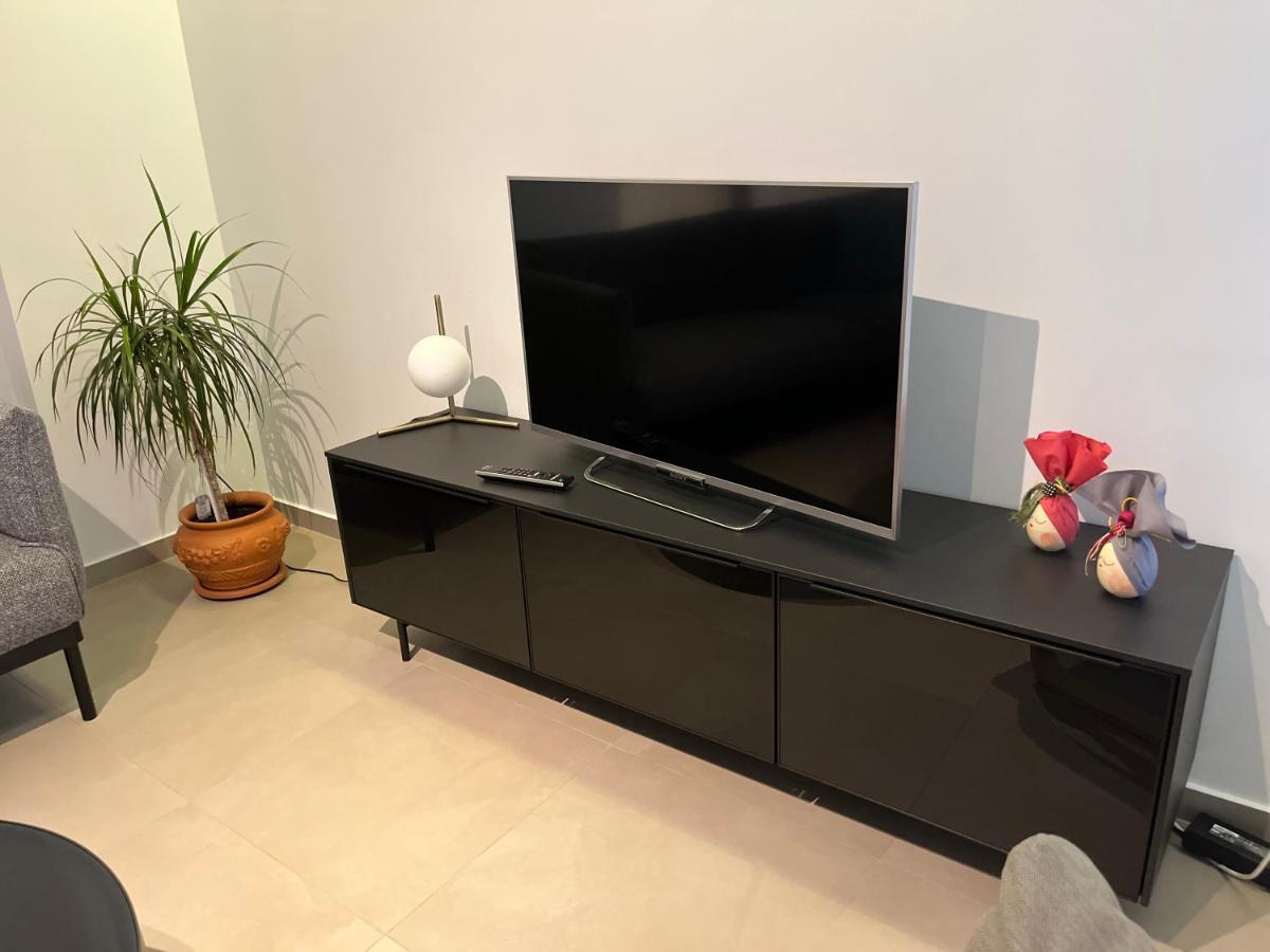 Fofi'S City Center Apartment كافالا المظهر الخارجي الصورة